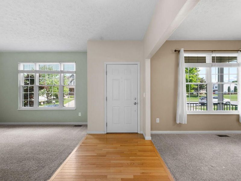 9788 Cherbourg Drive, Union, KY 41091 Photo 4