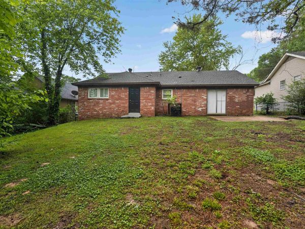 5092 BRECKENWOOD DR, Memphis, TN 38127