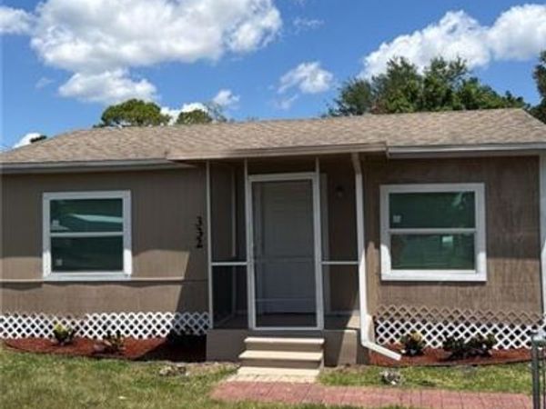 332 Stockton ST, NORTH FORT MYERS, FL 33903