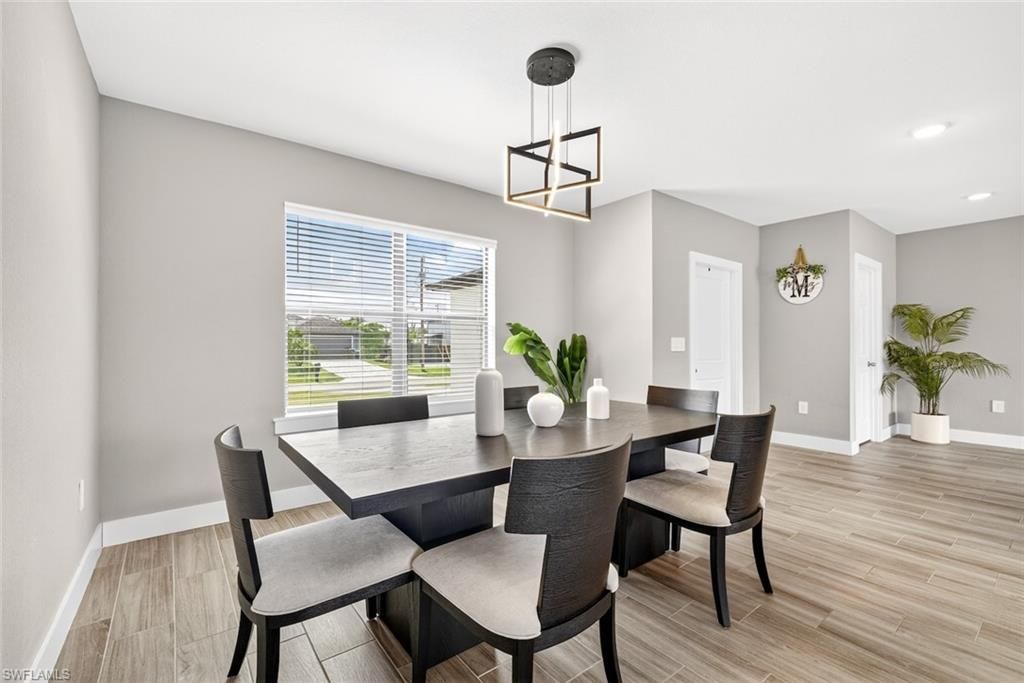 2008 NW 24th Pl, Cape Coral, FL 33993 Photo