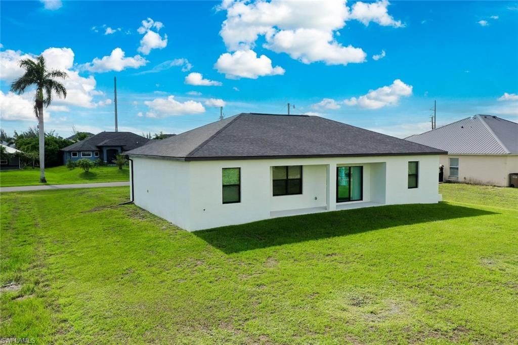 2008 NW 24th Pl, Cape Coral, FL 33993 Photo