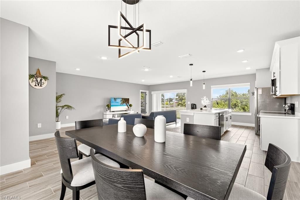 2008 NW 24th Pl, Cape Coral, FL 33993 Photo