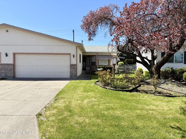 1537 W Woodlawn DR , Unit # 2, Hayden, ID 83835