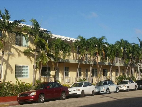 7400 Harding Ave, Unit 15, Miami Beach, FL 33141