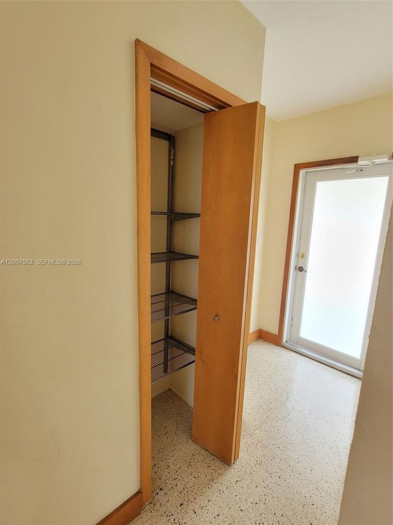 7400 Harding Ave , Unit 15, Miami Beach, FL 33141 Photo