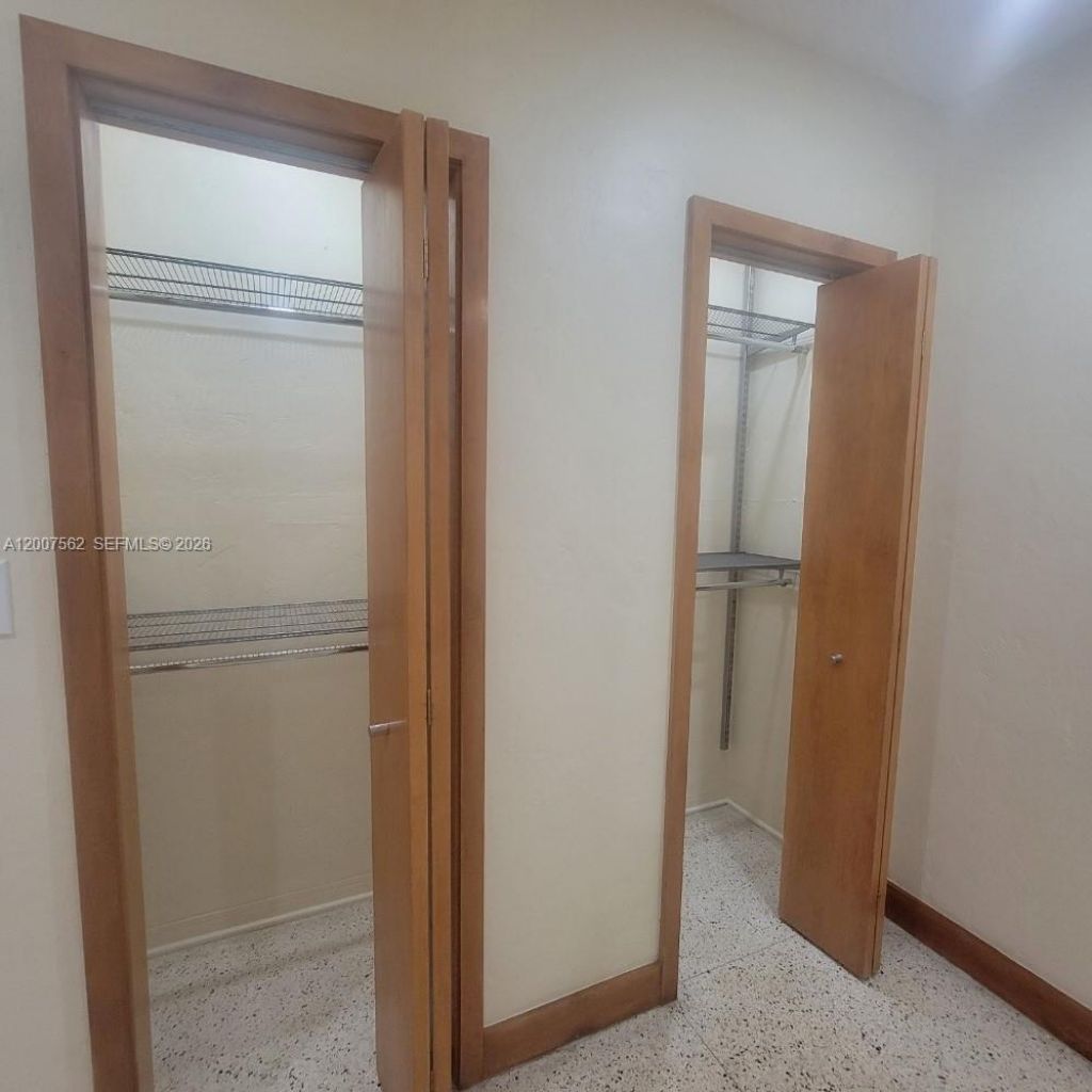 7400 Harding Ave , Unit 15, Miami Beach, FL 33141 Photo