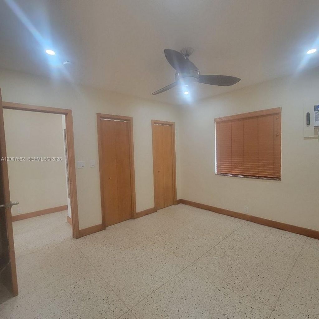 7400 Harding Ave , Unit 15, Miami Beach, FL 33141 Photo
