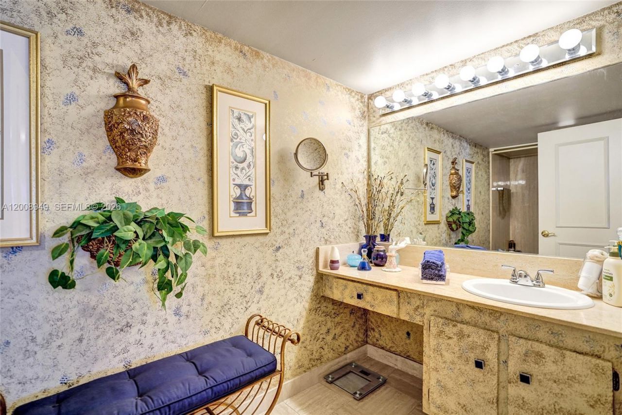 1201 S Ocean Dr, Unit 1905N, Hollywood, FL 33019 Photo