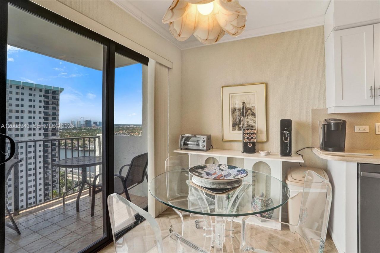 1201 S Ocean Dr, Unit 1905N, Hollywood, FL 33019 Photo