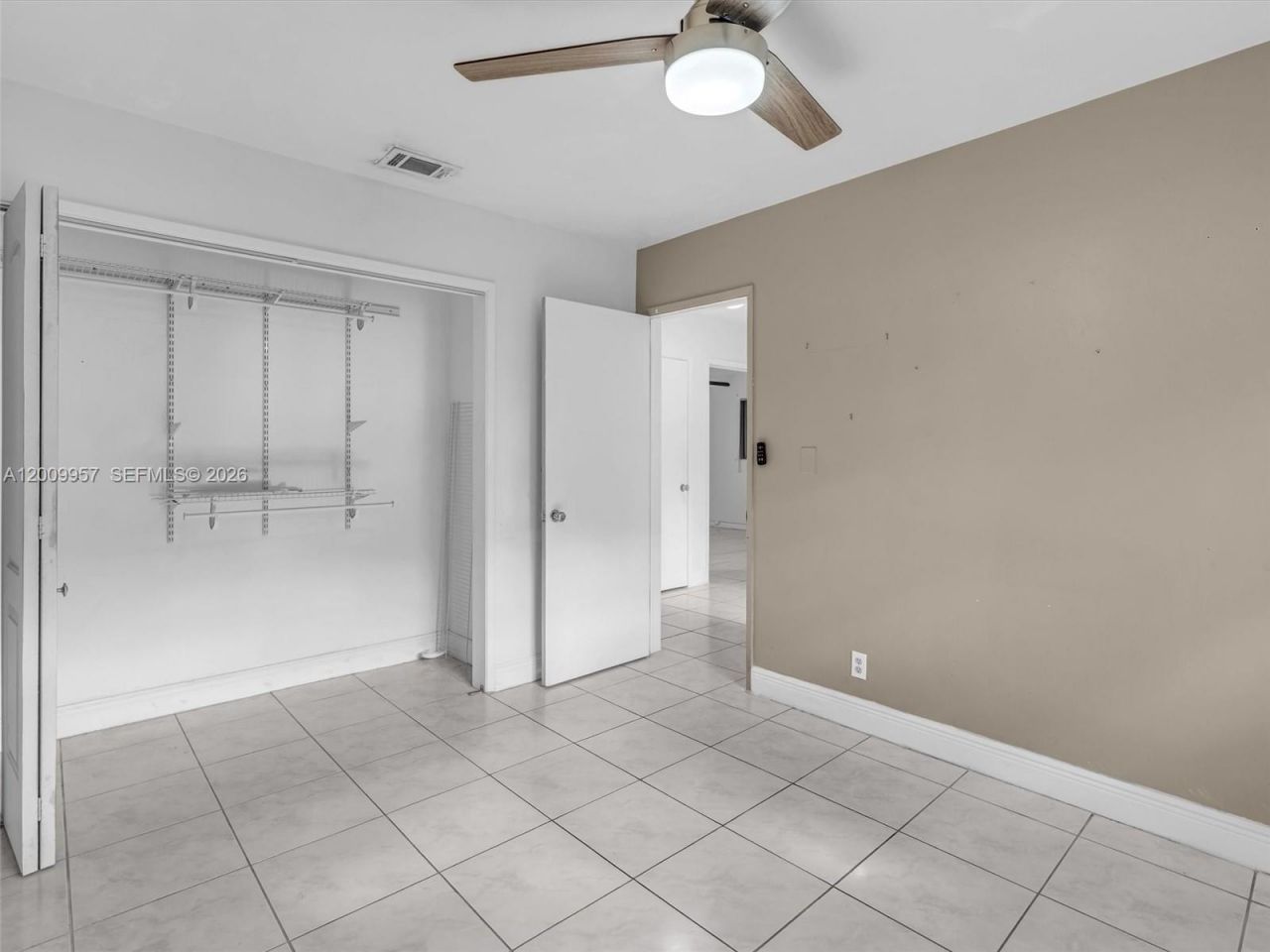 1322 SW 26th Ter, Fort Lauderdale, FL 33312 Photo