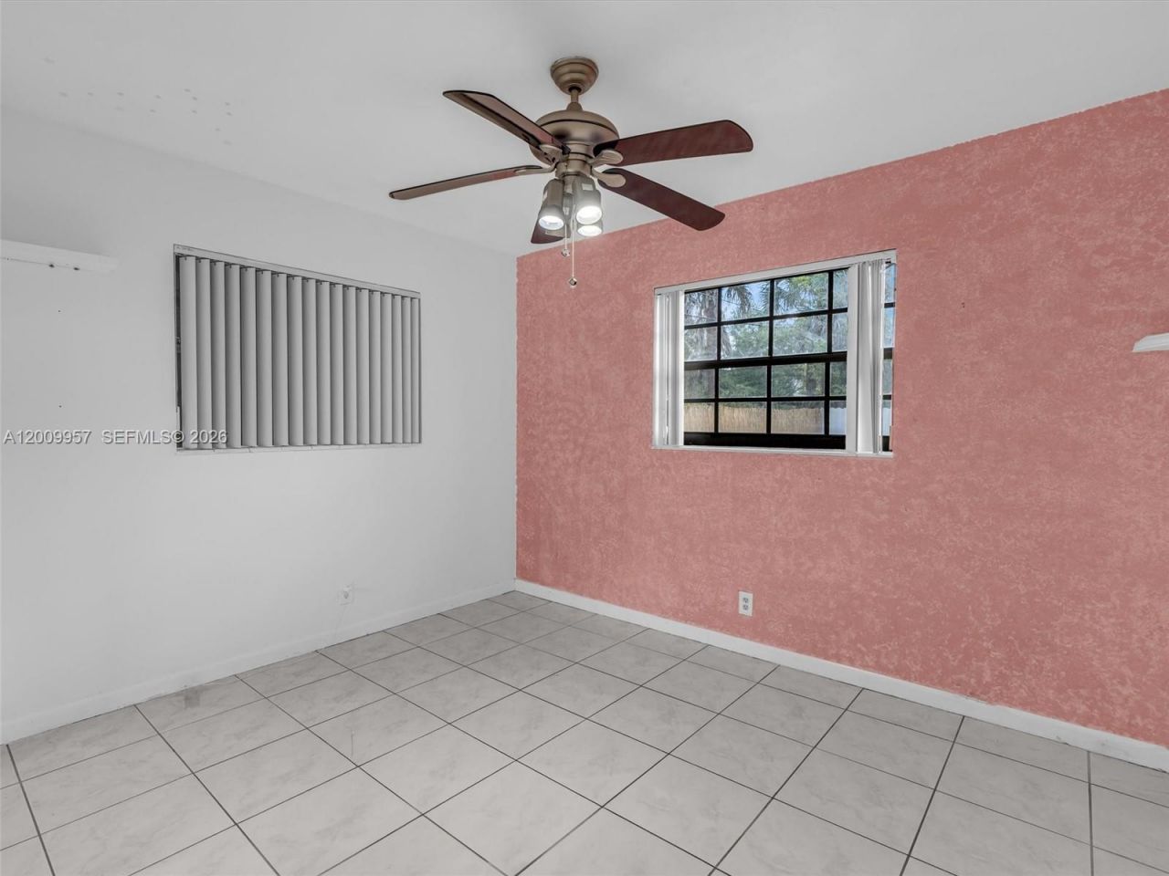 1322 SW 26th Ter, Fort Lauderdale, FL 33312 Photo