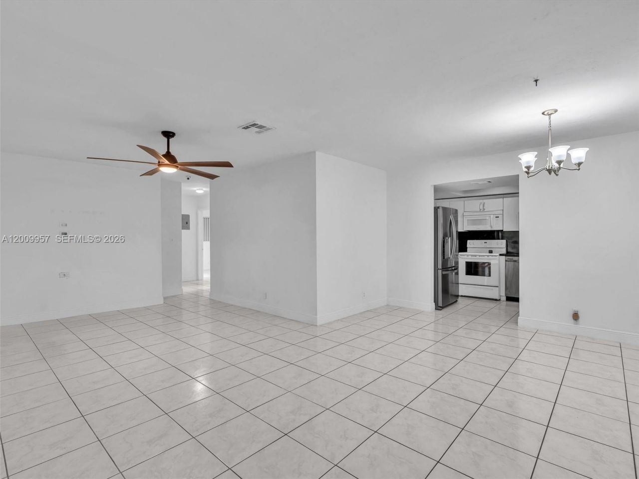 1322 SW 26th Ter, Fort Lauderdale, FL 33312 Photo