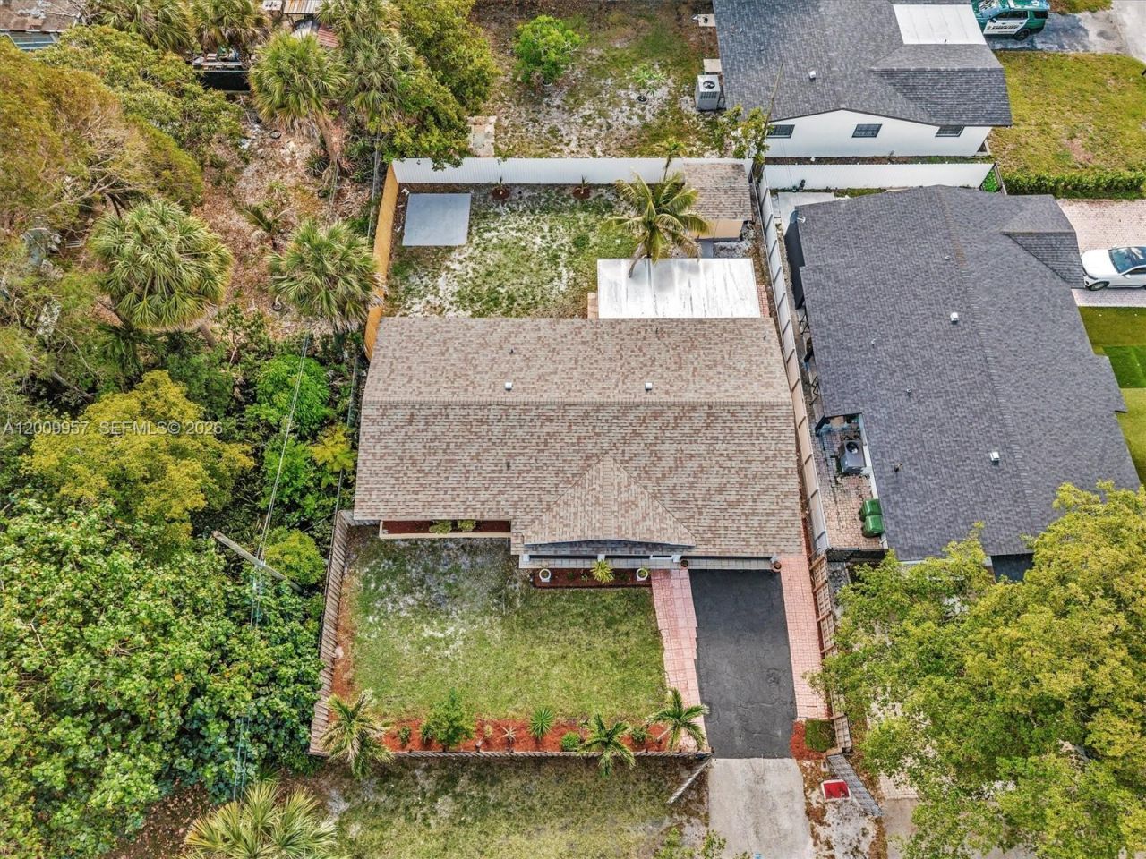 1322 SW 26th Ter, Fort Lauderdale, FL 33312 Photo