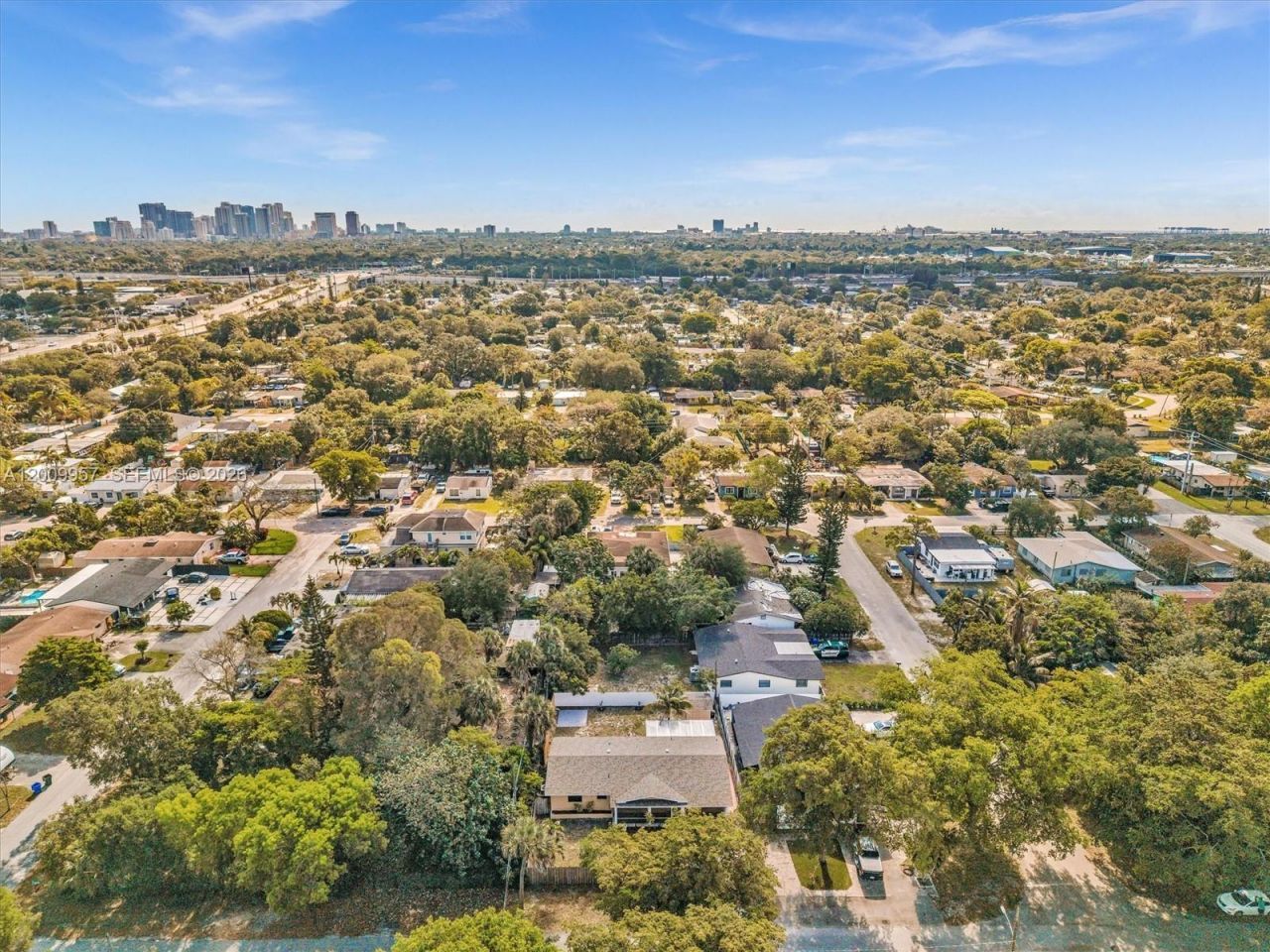 1322 SW 26th Ter, Fort Lauderdale, FL 33312 Photo