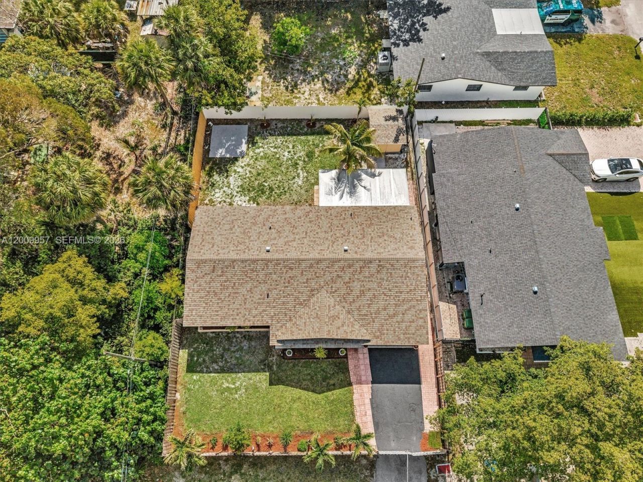 1322 SW 26th Ter, Fort Lauderdale, FL 33312 Photo