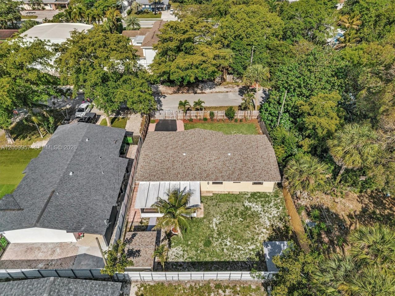 1322 SW 26th Ter, Fort Lauderdale, FL 33312 Photo