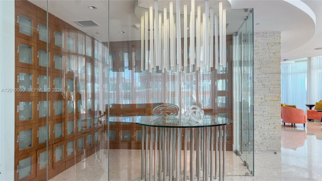3801 Collins Ave , Unit 1502, Miami Beach, FL 33140 Photo