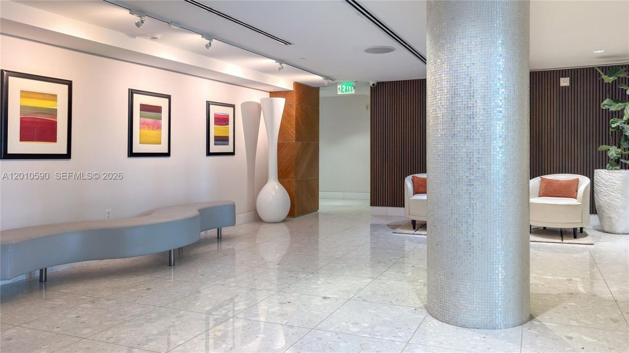 3801 Collins Ave , Unit 1502, Miami Beach, FL 33140 Photo