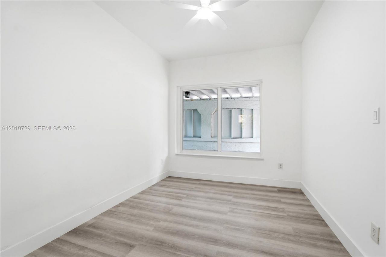 340 NE 125th St , North Miami, FL 33161 Photo