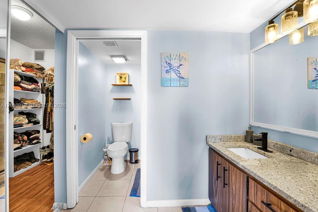 6049 Balboa Cir , Unit 302, Boca Raton, FL 33433 Photo