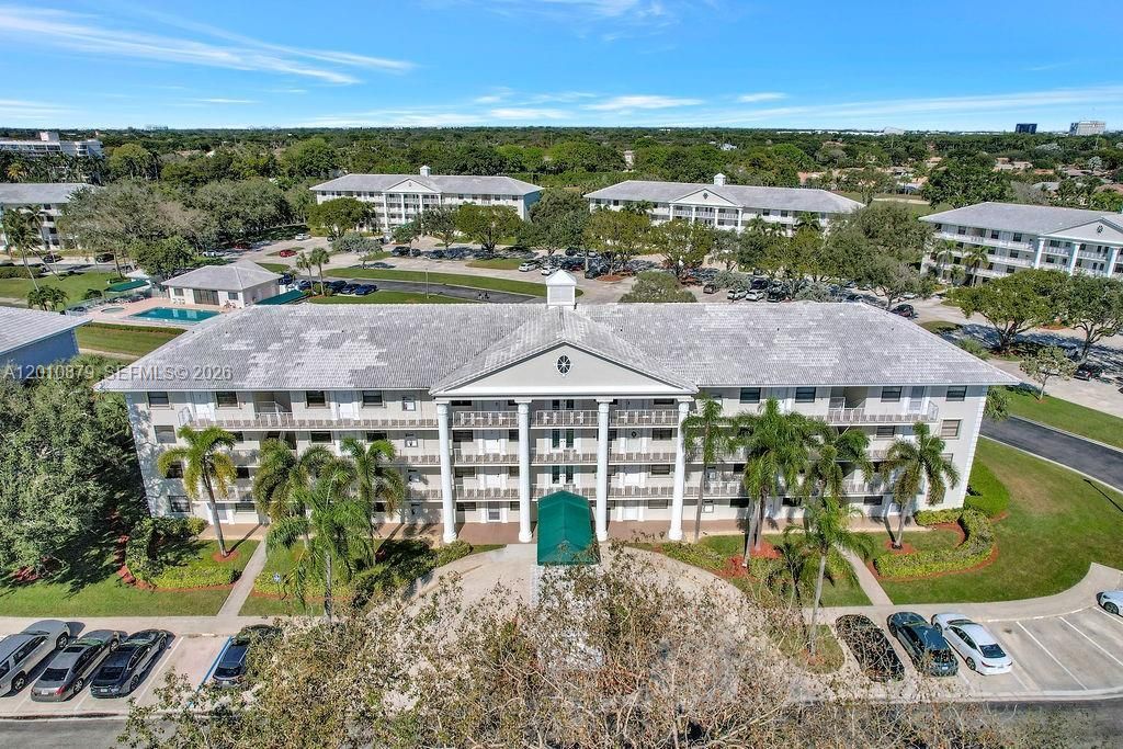 6049 Balboa Cir , Unit 302, Boca Raton, FL 33433 Photo