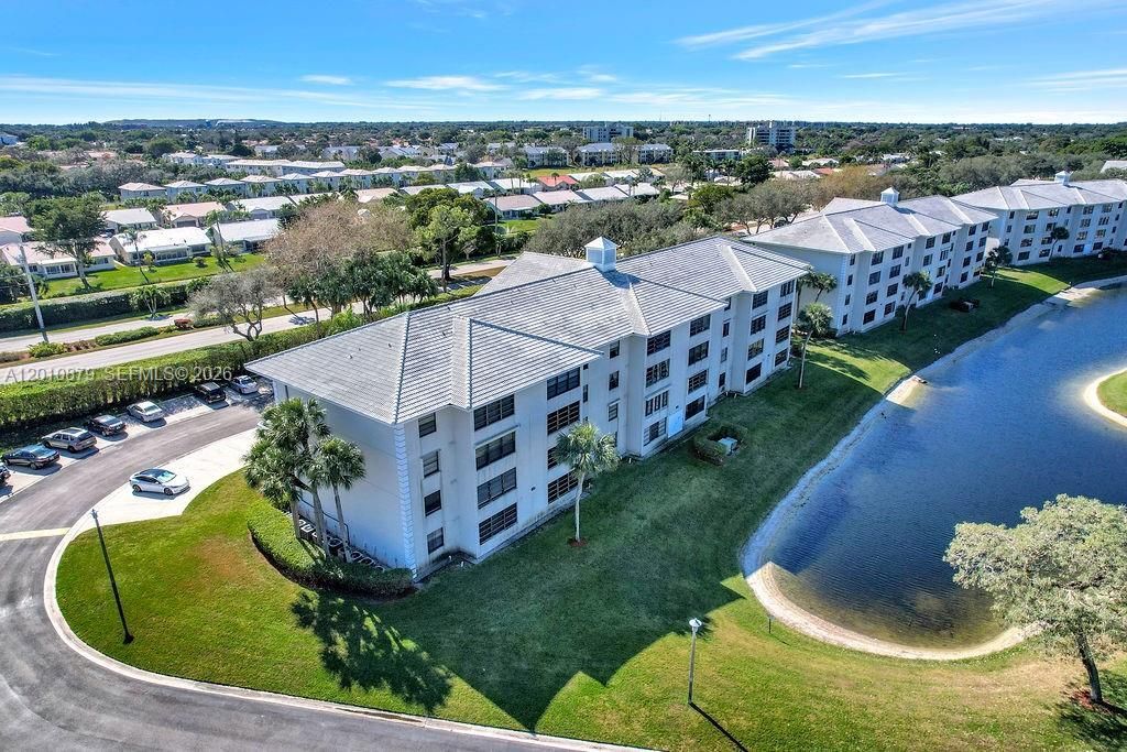 6049 Balboa Cir , Unit 302, Boca Raton, FL 33433 Photo