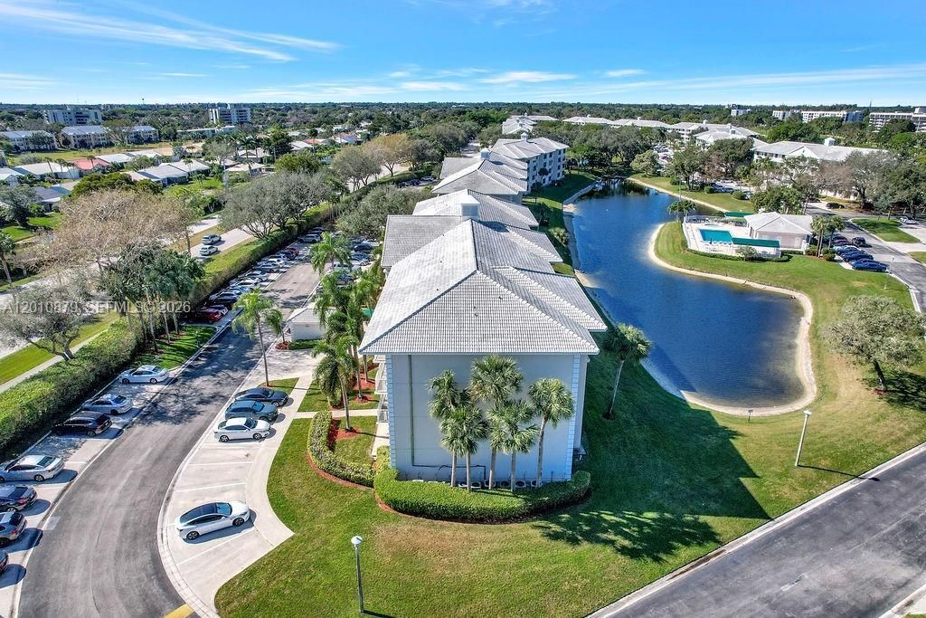 6049 Balboa Cir , Unit 302, Boca Raton, FL 33433 Photo