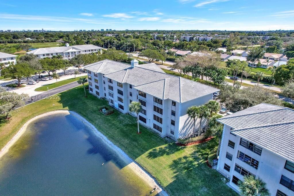 6049 Balboa Cir , Unit 302, Boca Raton, FL 33433 Photo