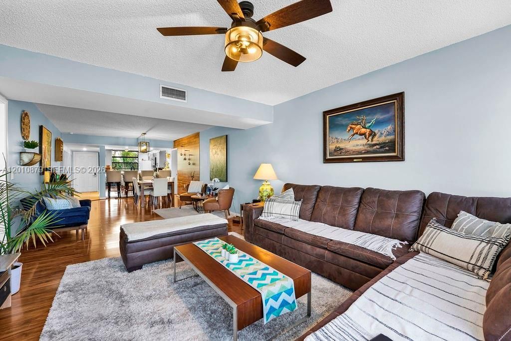 6049 Balboa Cir , Unit 302, Boca Raton, FL 33433 Photo