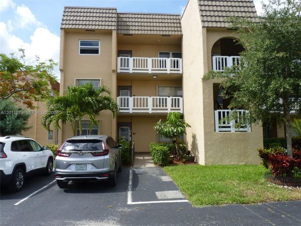 9241 Sunrise Lakes Blvd , Unit 201, Sunrise, FL 33322