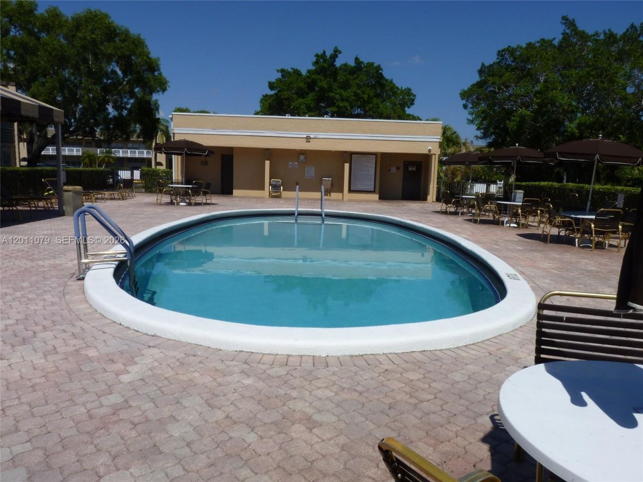 9241 Sunrise Lakes Blvd, Unit 201, Sunrise, FL 33322 Photo