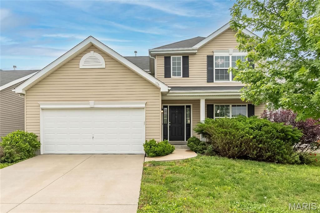 2781 Cedar Grove Drive , Belleville, IL 62221 Main Photo