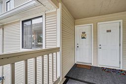 1095 Plantation Dr. W photo 4