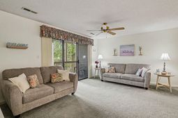 1095 Plantation Dr. W photo 4