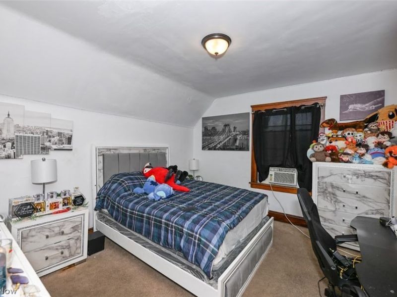 4049 Marvin Avenue , Cleveland, OH 44109 Photo 11