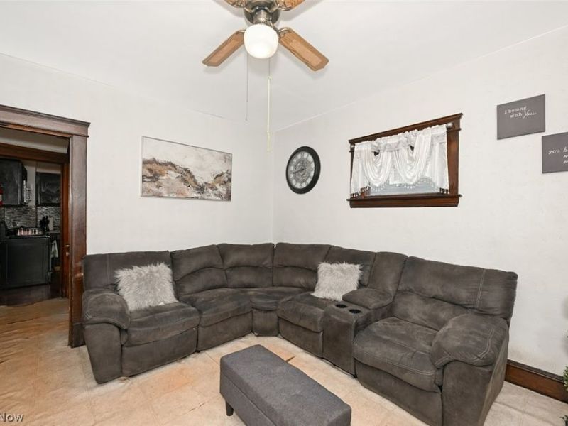 4049 Marvin Avenue , Cleveland, OH 44109 Photo 2