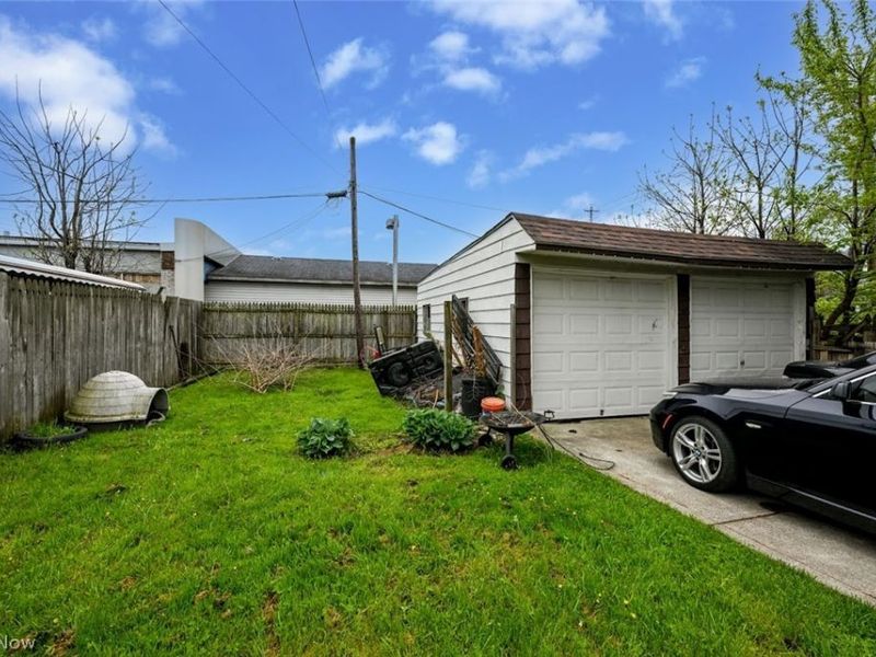 4049 Marvin Avenue , Cleveland, OH 44109 Photo 22