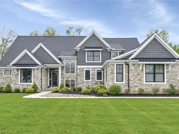 1807 Jager Lane, Westlake, OH 44145