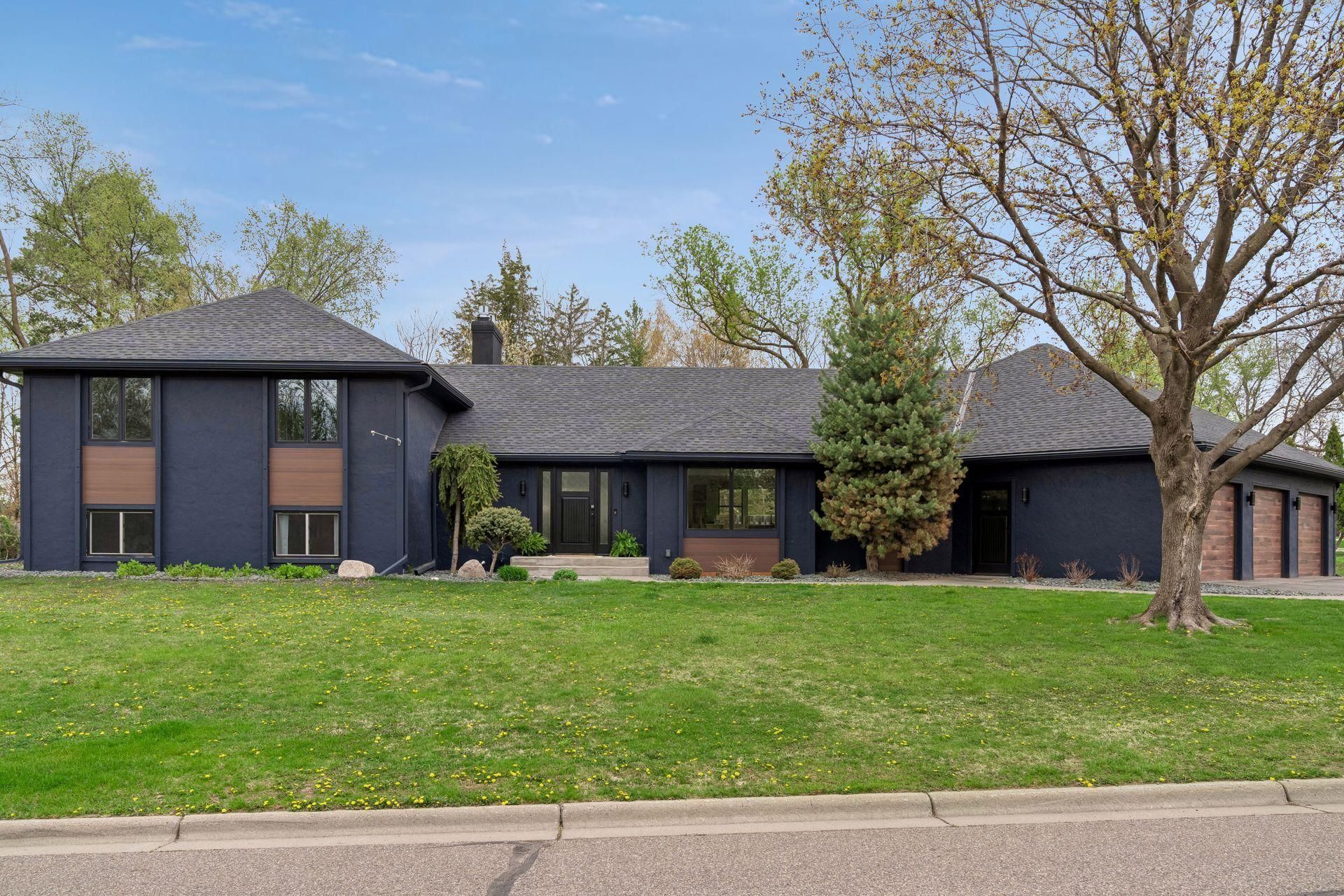 335 Queensland Lane N, Plymouth, MN 55447