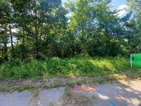 38xxx Oakview Ave , North Branch, MN 55056