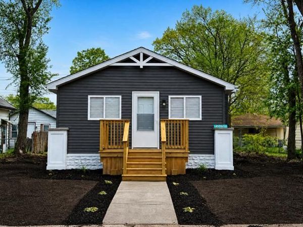 2745 Greene Street, Lake Station, IN 46405