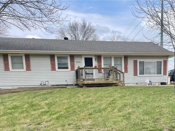 17110 E 31st Terrace, Independence, MO 64055