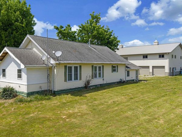 7000 E 500 N, Patoka, IN 47666