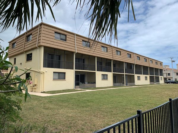 7101 Ridgewood Avenue , Unit 209, Cape Canaveral, FL 32920