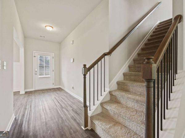 139 HUNTS MILL Circle, Griffin, GA 30224