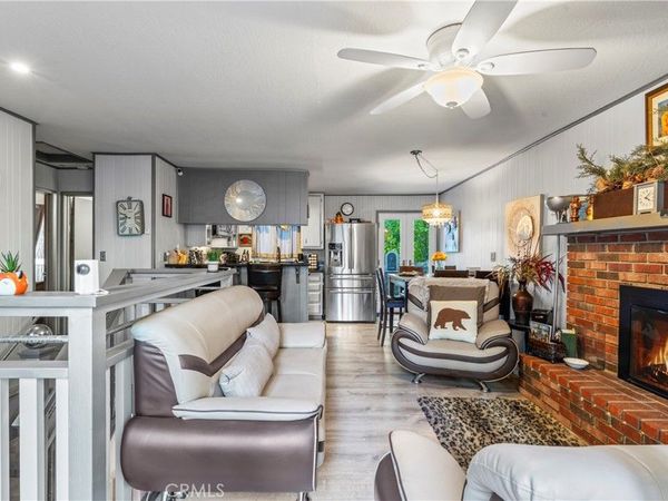 682 Buckingham Square, Lake Arrowhead, CA 92352