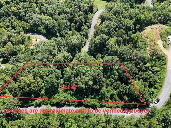 87 Stone Vista Drive , Dandridge, TN 37725