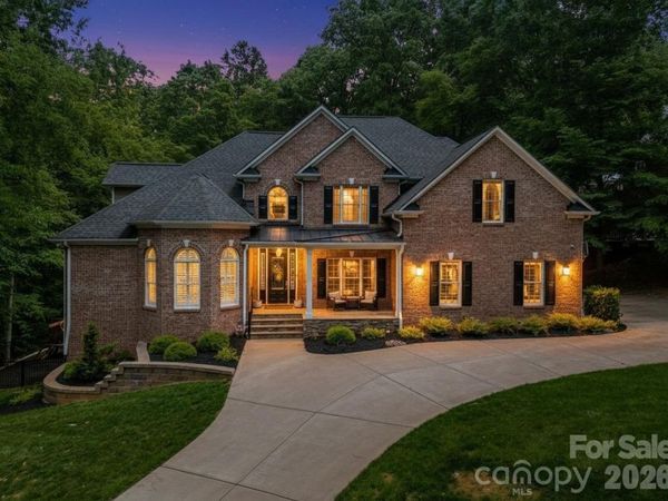 306 Mayworth Way, Cramerton, NC 28032