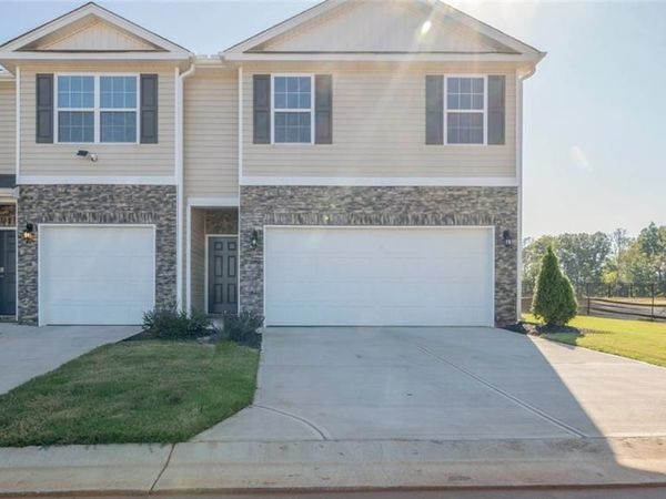 1616 Komondor Trail , Greensboro, NC 27405