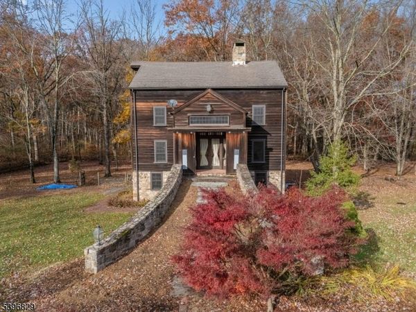 14 DRIFTWAY EAST, Union, NJ 08827